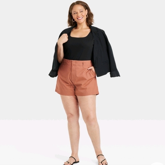 a new day Pants - Women's High-Rise Everyday Chino Shorts - A New Day Brown